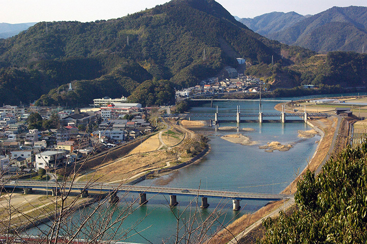 宿毛 松田川河川公園